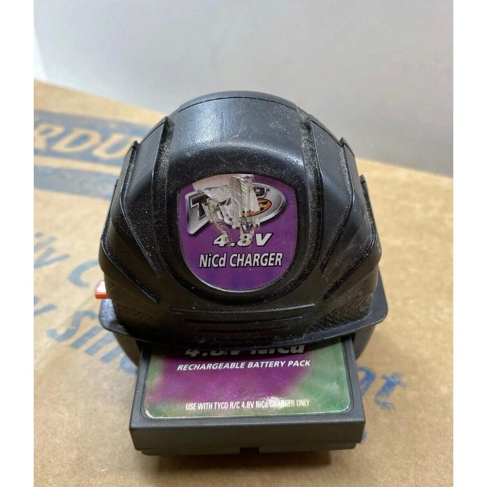 TYCO RC 4.8V NiCd Battery Charger With Battery 2006 Not Tested